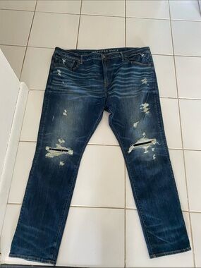 American Eagle Outfitters Men’s Dark Blue Slim Straight Distressed Jeans